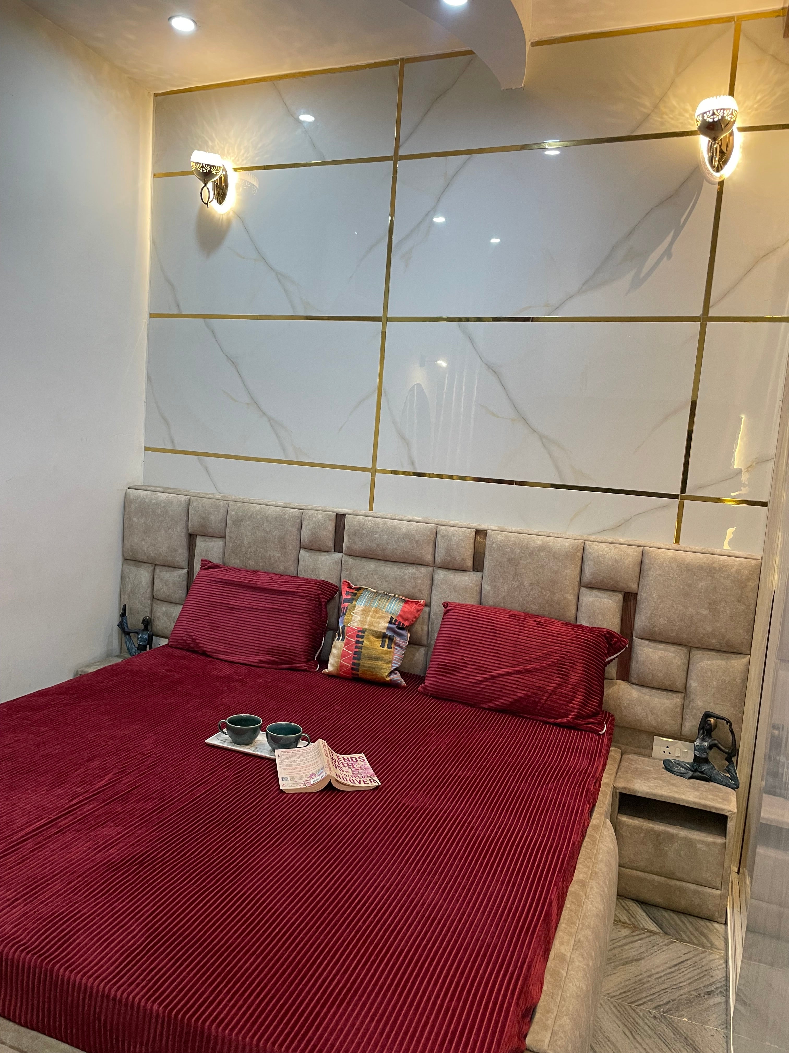 Red solid warm fitted bedsheet