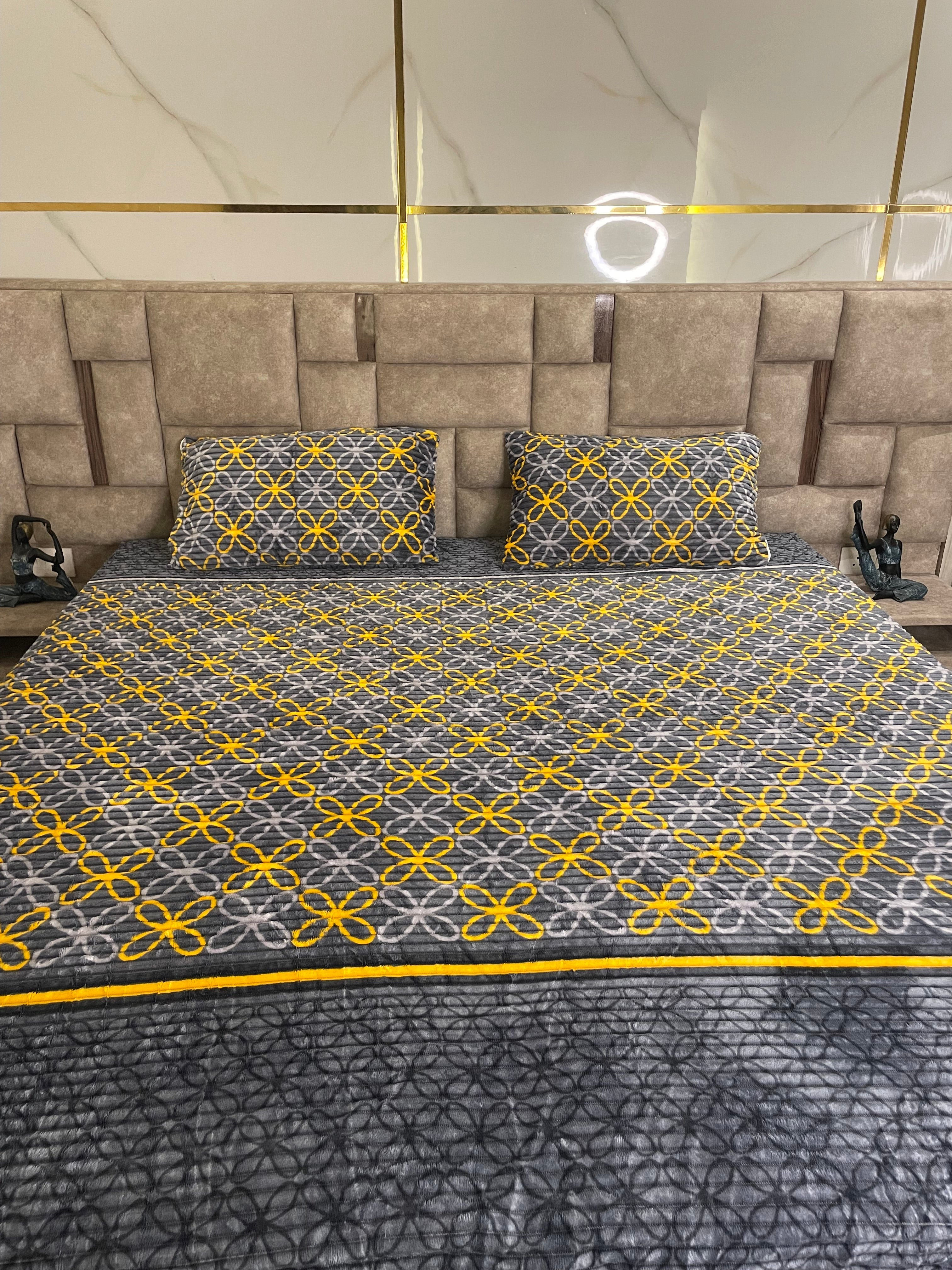 Grey yellow warm fitted bedsheet