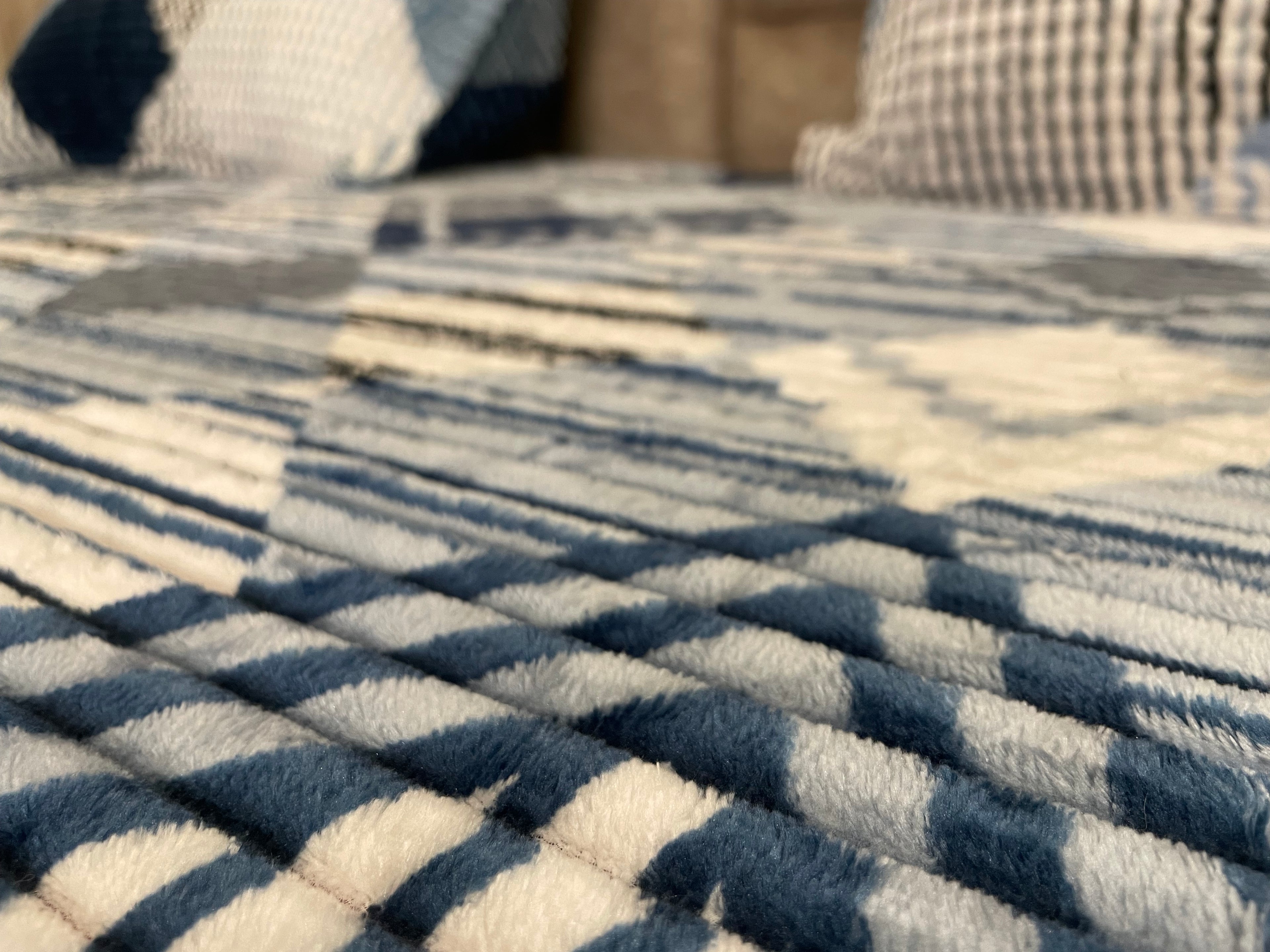 Premium Winter Elastic Fitted Bedsheet with Pillow Covers – Blue Geometric | Fabrics by MS