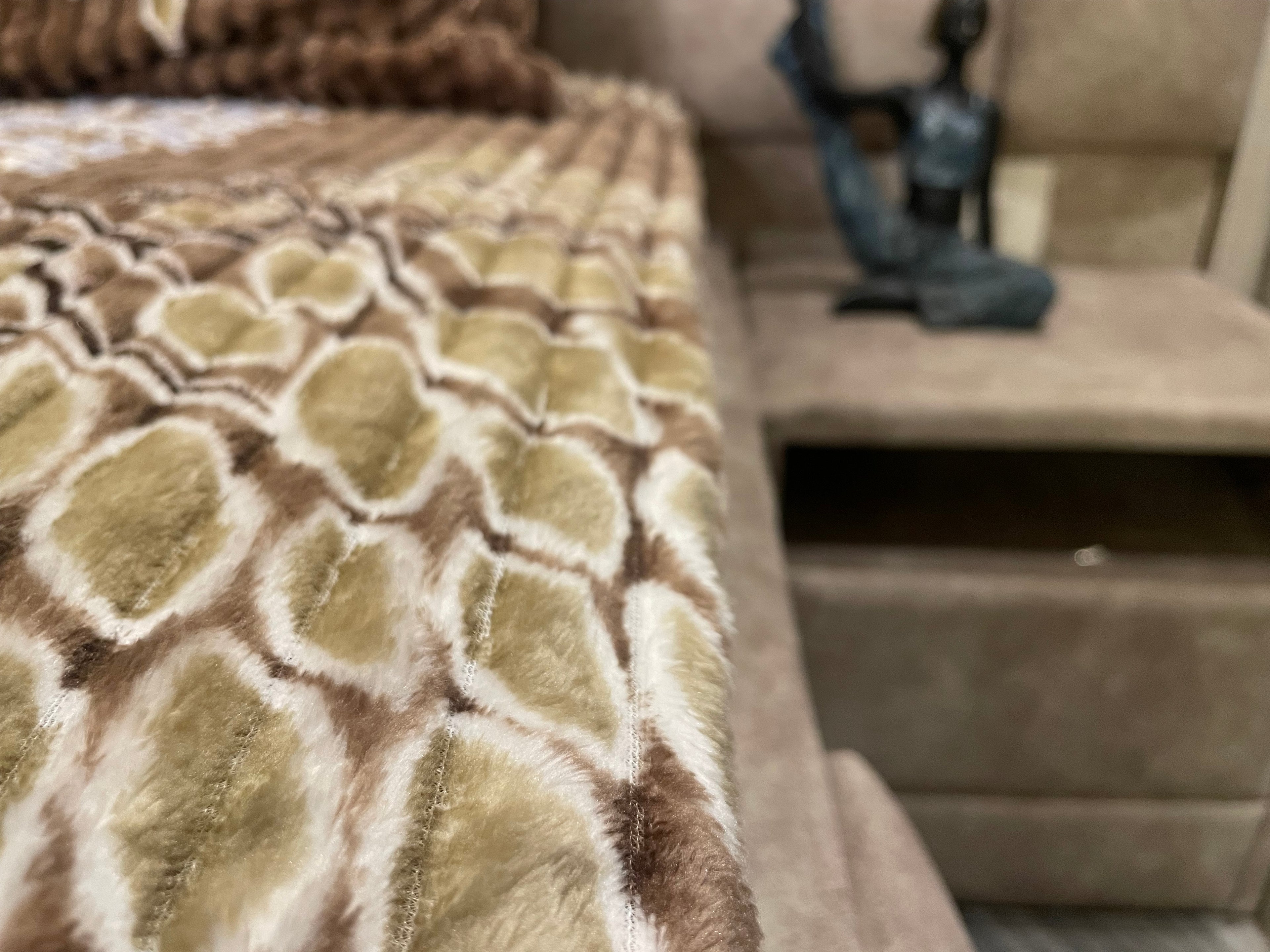 Premium Winter Elastic Fitted Bedsheet with Pillow Covers – Brown Floral | Fabrics by MS