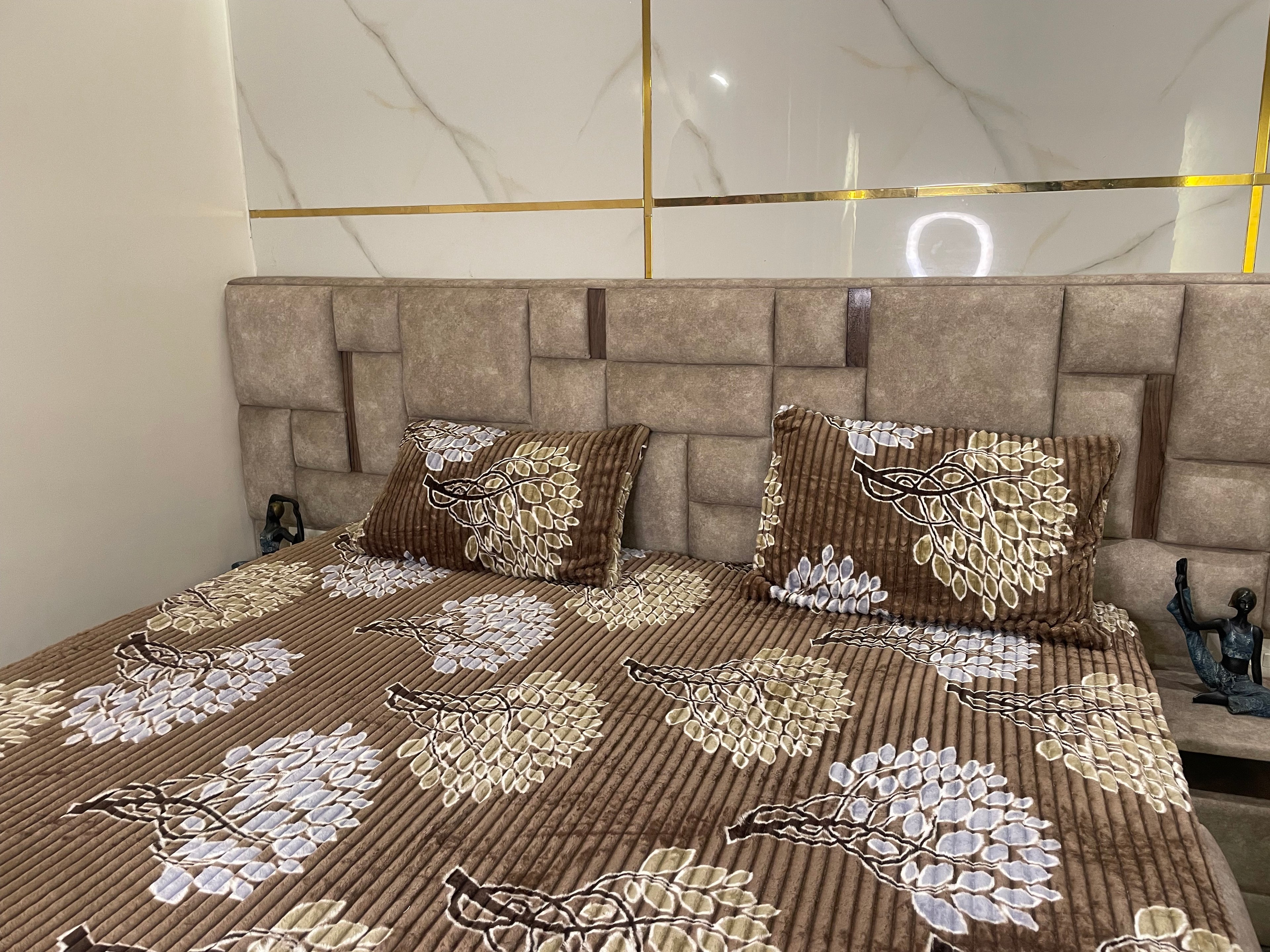 Premium Winter Elastic Fitted Bedsheet with Pillow Covers – Brown Floral | Fabrics by MS