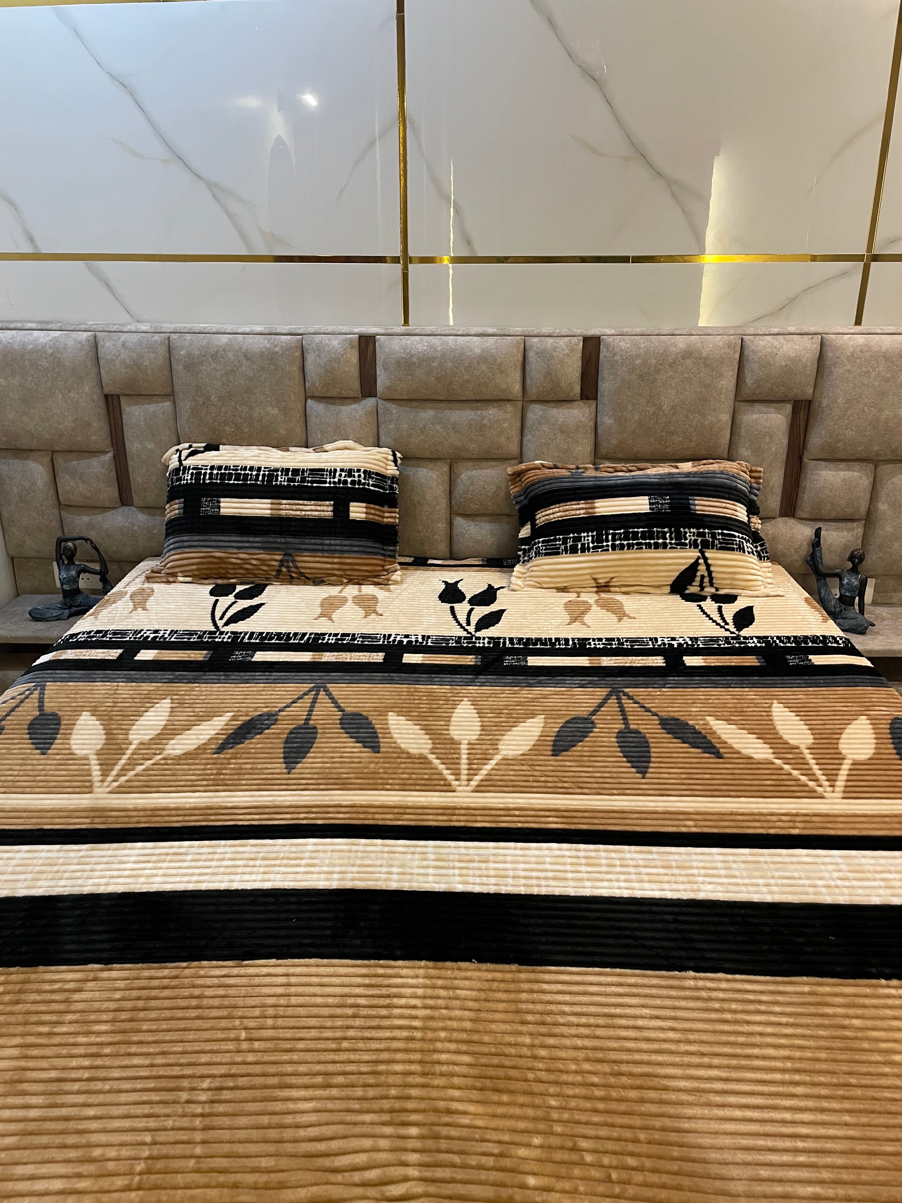 Beige & Black Leaf Print Velvet ribbed Elastic Fitted Bedsheet Set