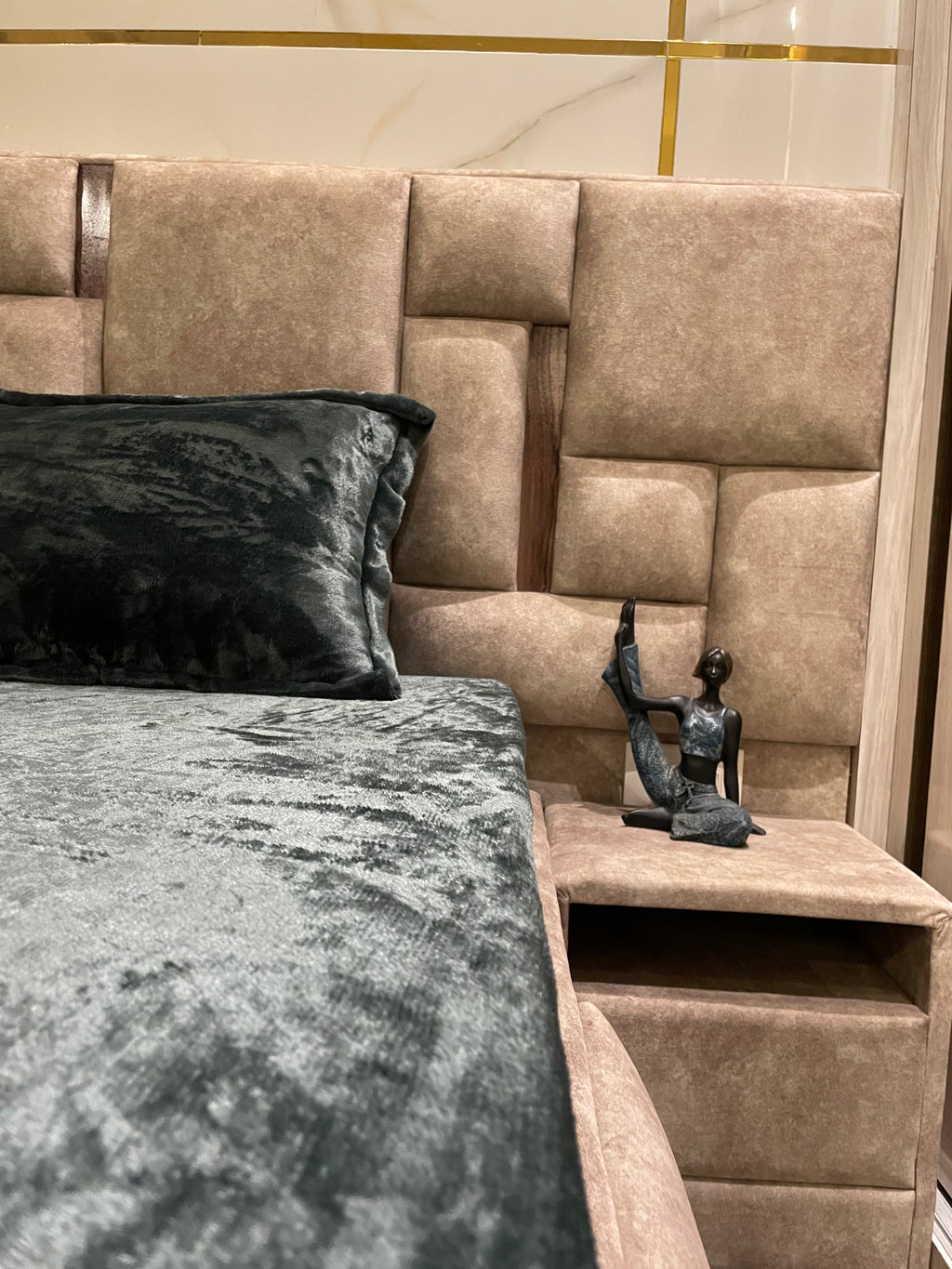 Luxury Dark Green Velvet Bedsheet Set