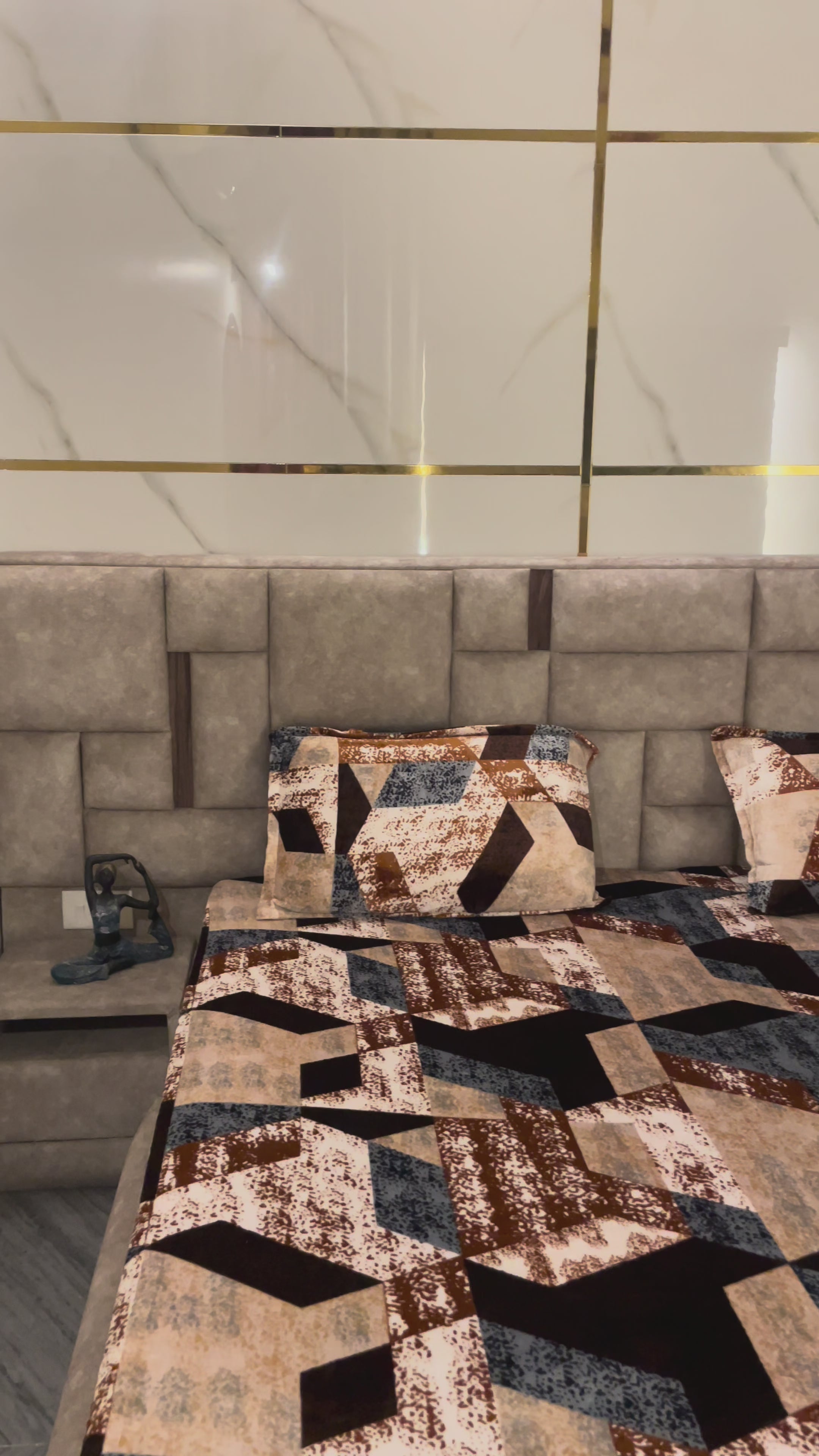 Brown Geometric Premium Velvet Fitted Bedsheet Set (Elastic Fit) – Luxury Winter Edition